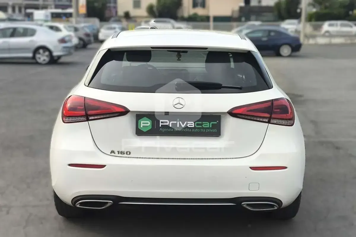 Usata Mercedes A160 Premium 109 CV (80 kW) 2022 Bianco Utilitaria