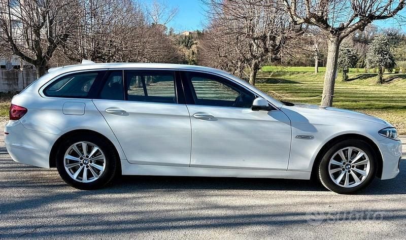 Usata BMW 530 258 CV (189 kW) 2015 Bianco Station wagon