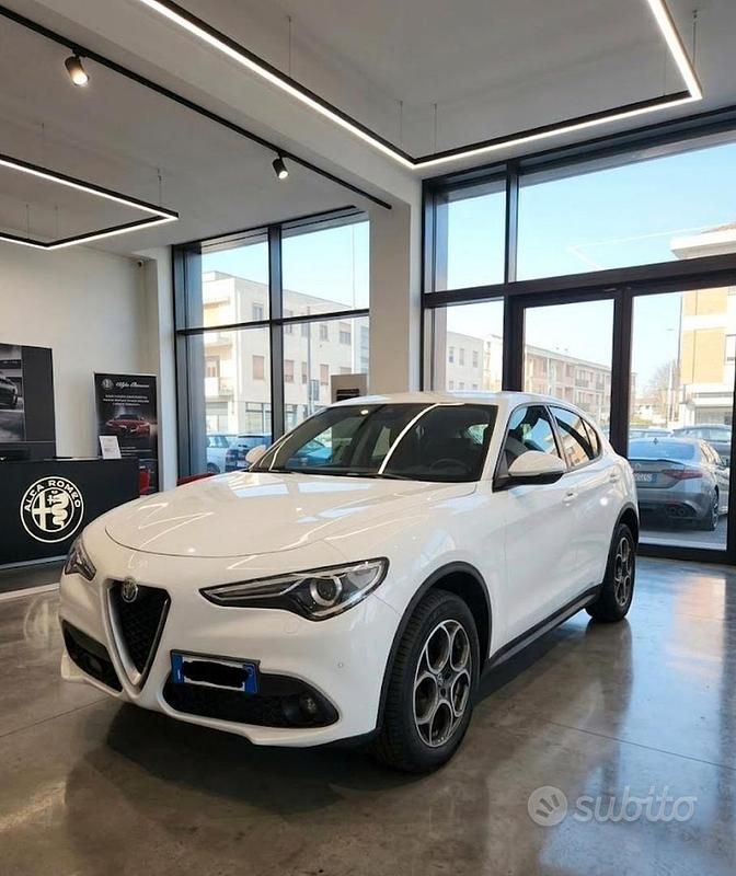 Usata Alfa Romeo Stelvio 2022 Bianco SUV