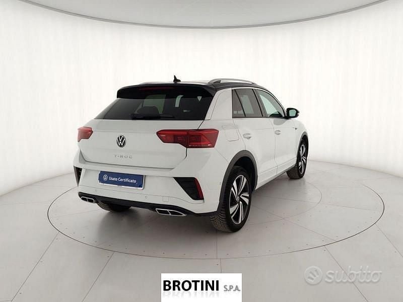 Usata VW T-Roc R-line 150 CV (110 kW) 2023 Bianco SUV