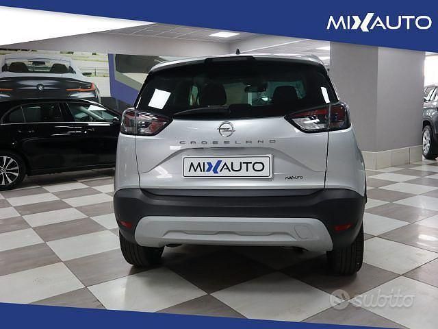 Usata Opel Crossland X Elegance 131 CV (96 kW) 2023 Gray SUV