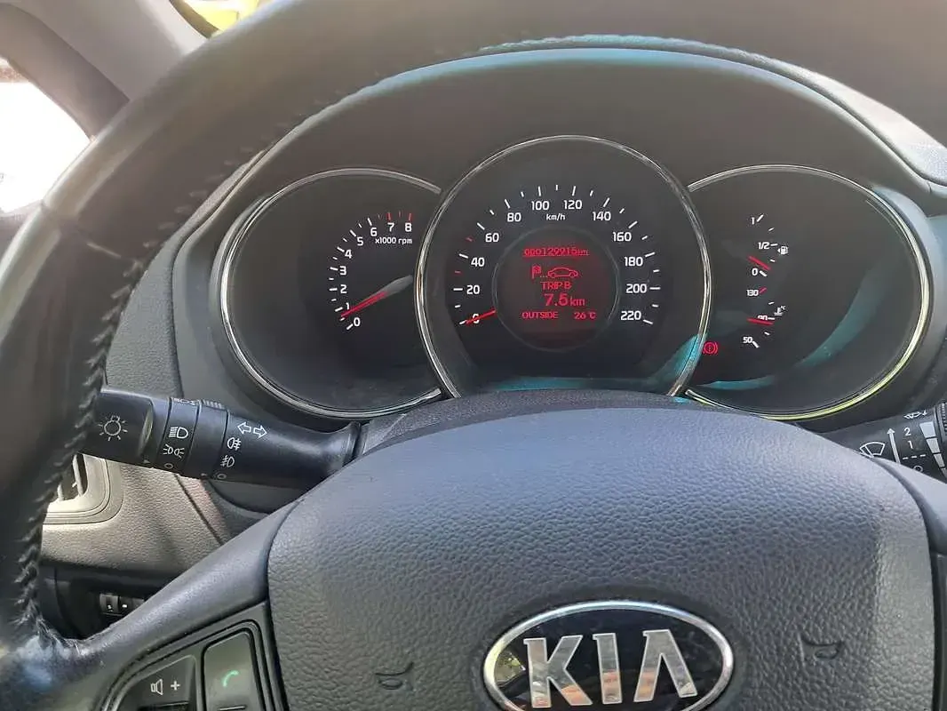 Usata Kia Rio Active 86 CV (63 kW) 2016 Utilitaria