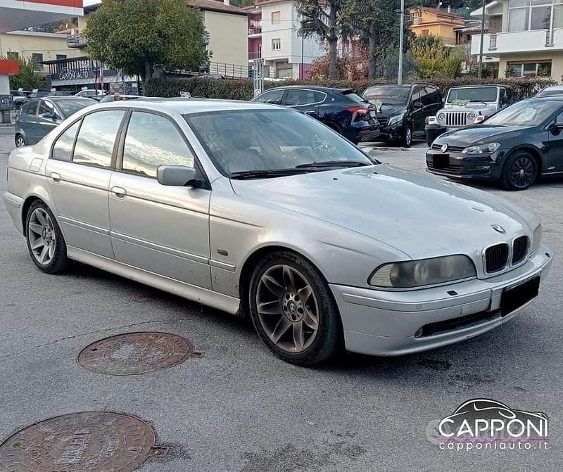 Usata BMW 530 193 CV (141 kW) 2001 Argento Berlina