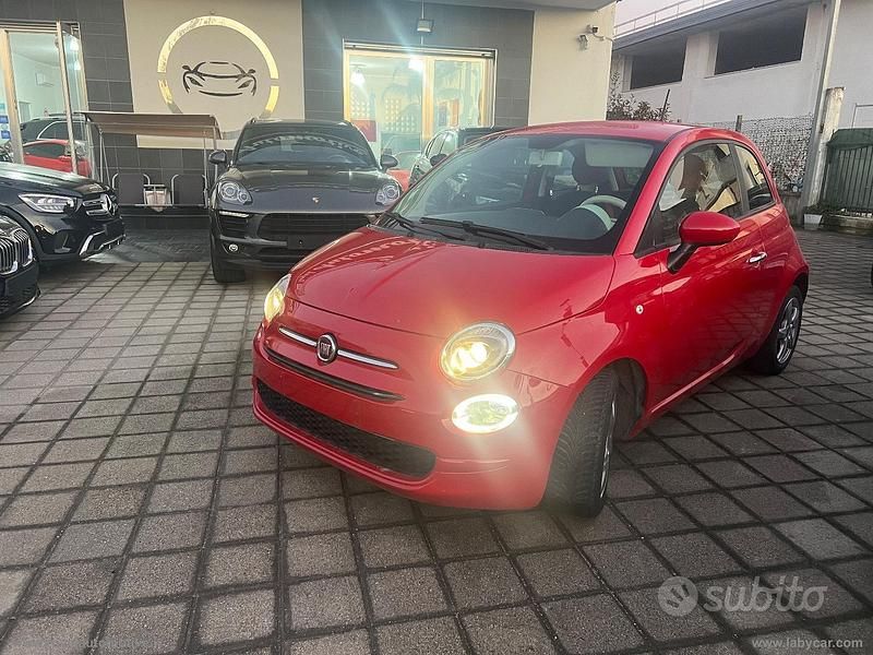 Rosso Usata 2016 Fiat 500 Lounge Tre volumi | 7999 € (Buon prezzo) - Immagine 1/4