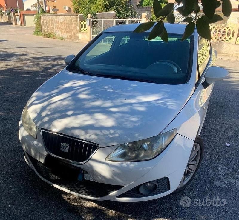 Bianco Usata 2009 Seat Ibiza Due volumi | 2200 € - Immagine 1/4