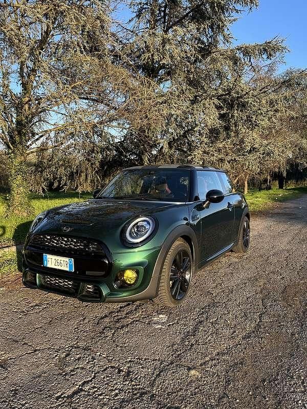 Usata 2019 Mini John Cooper Works Due volumi | 24.000 € (Cara) - Immagine 1/4