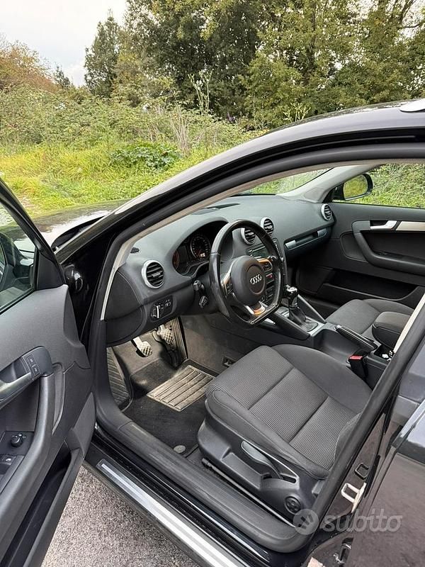 Usata Audi A3 140 CV (102 kW) 2011 Nero Utilitaria