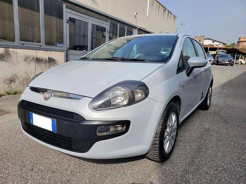 Usata Fiat Punto Evo 69 CV (50 kW) 2012 Argento Utilitaria