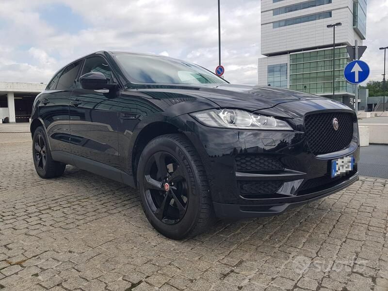 Usata Jaguar F-Pace 180 CV (132 kW) 2020 Nero SUV