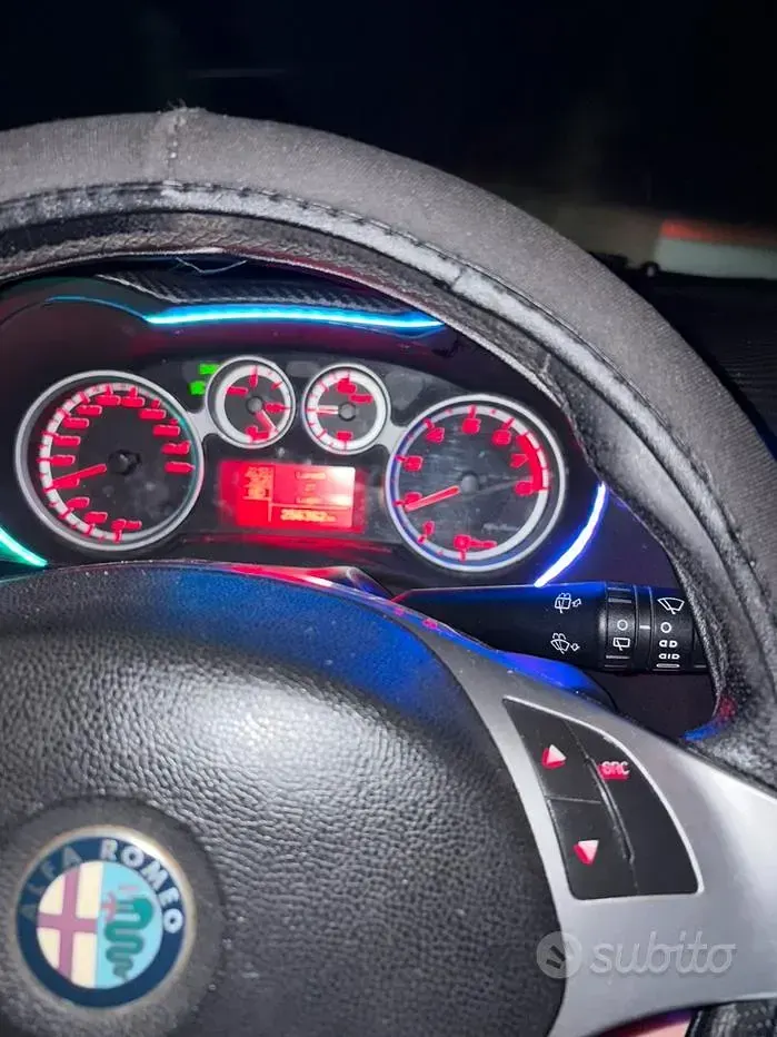 Usata Alfa Romeo MiTo 79 CV (58 kW) 2009 Nero Utilitaria