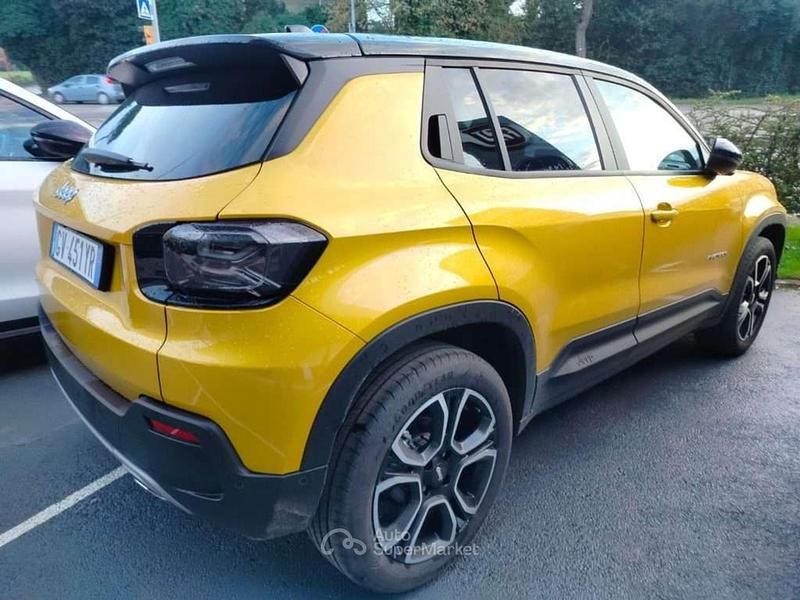 Usata Jeep Avenger Summit 101 CV (74 kW) 2024 Giallo SUV