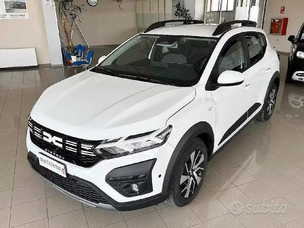 Usata Dacia Sandero Expression 101 CV (74 kW) 2025 Bianco Berlina