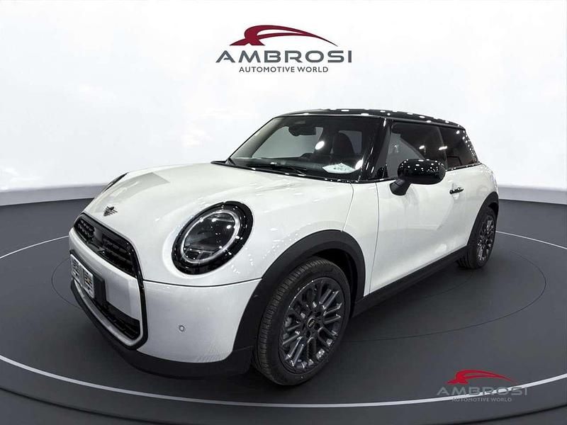 Nuova Mini Cooper Classic 114 kW (156 CV) 2025 Bianco Utilitaria