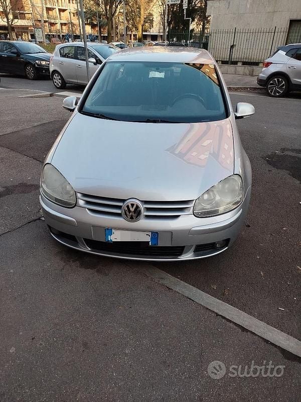 Usata VW Golf IV Comfortline 116 CV (85 kW) 2004 Grigio Berlina