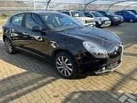 Begagnad Alfa Romeo Giulietta Business 120 HK (88 kW) 2019 Svart Halvkombi