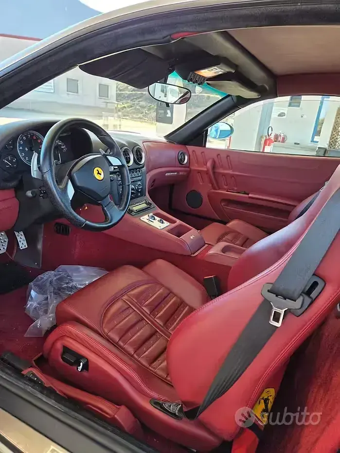 Usata Ferrari 575 517 CV (380 kW) 2005 Grigio Coupé
