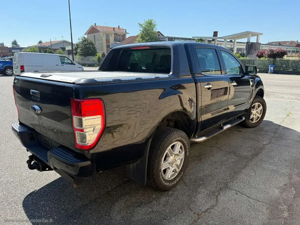 Occasion Ford Ranger Limited 200 PK (147 kW) 2015 Zwart Pickup
