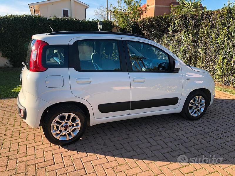 Usata Fiat Panda Lounge 2012 Bianco Utilitaria