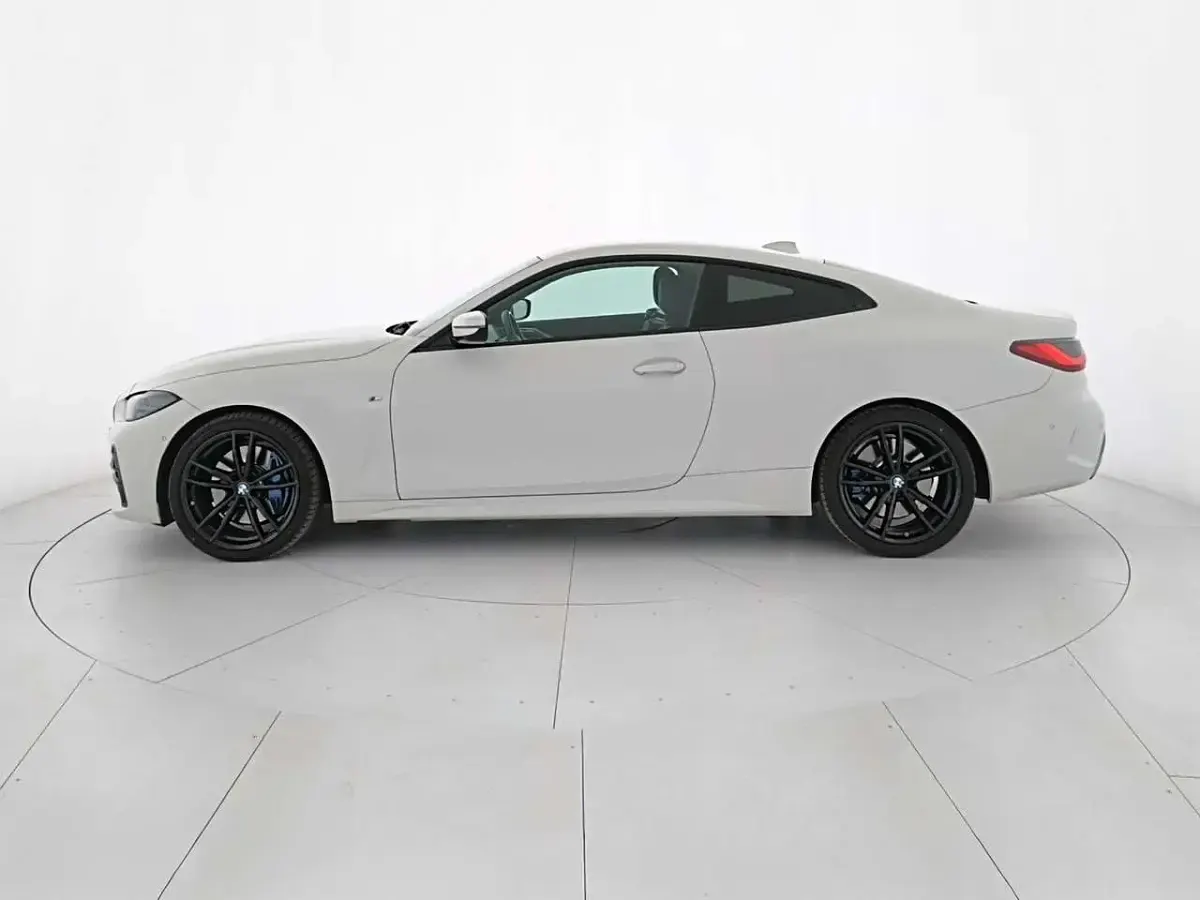 Usata BMW 430 M Sport 286 CV (210 kW) 2022 Alpin white Coupé