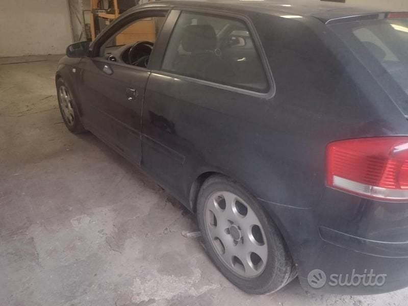 Usata Audi A3 140 CV (102 kW) 2004 Nero Utilitaria