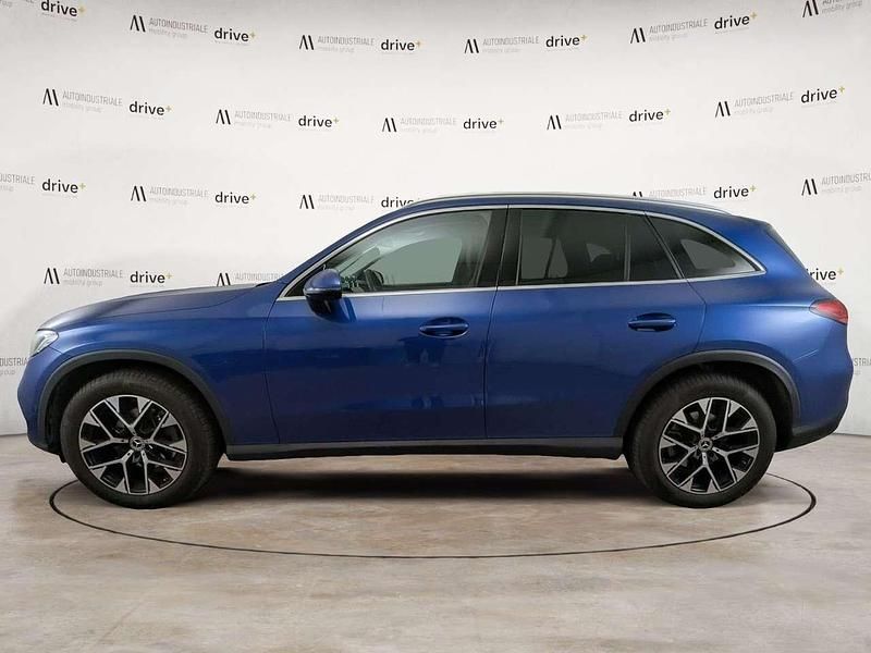 Usata Mercedes GLC220 Advanced Plus 197 CV (144 kW) 2024 Blu/azzurro SUV