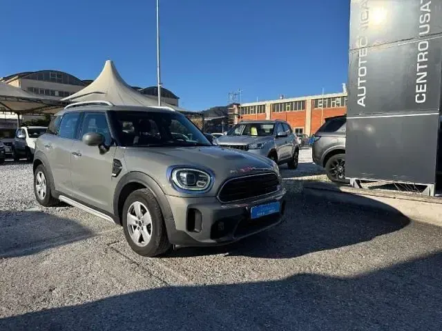 Usata Mini One D Countryman Business 116 CV (85 kW) 2021 Grigio SUV