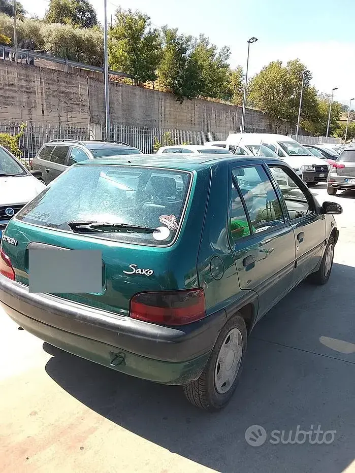 Usata Citroën Saxo 57 CV (41 kW) 1997 Verde Utilitaria