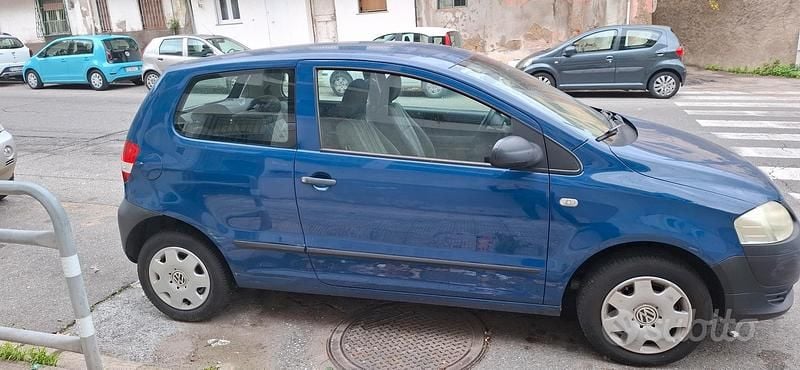 Usata VW Fox 54 CV (39 kW) 2007 Blu Utilitaria