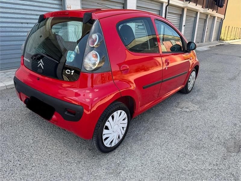 Usata Citroën C1 68 CV (50 kW) 2009 Rosso Utilitaria