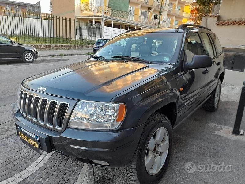 Usata Jeep Grand Cherokee Limited 140 CV (102 kW) 2001 Nero SUV