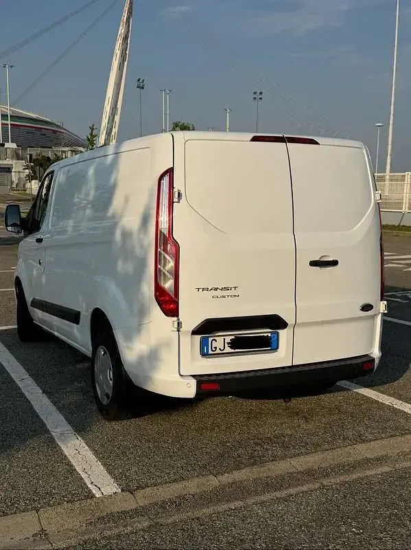Usata Ford Transit Custom 131 CV (96 kW) 2022 Bianco Furgone