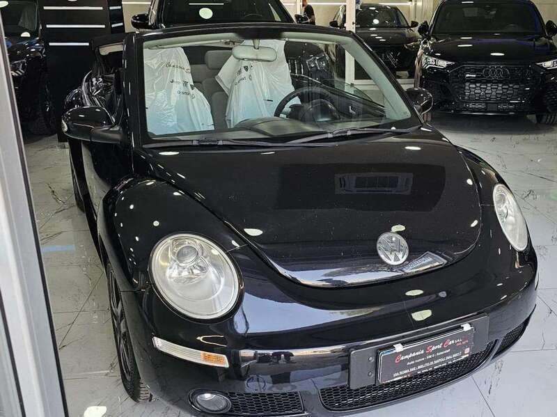 Nero metallizzato Usata 2007 VW Beetle Edition Cabrio | 5490 € (Super prezzo) - Immagine 1/4
