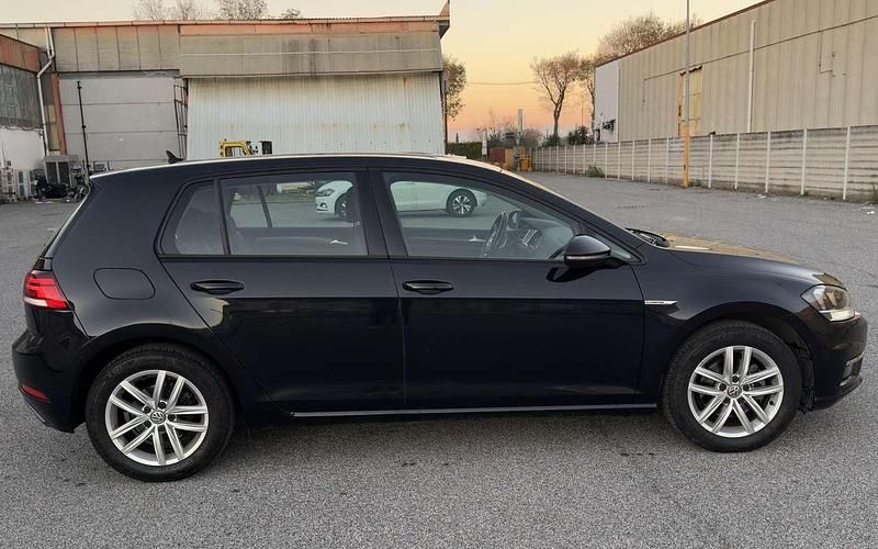 Usata VW Golf VII Business 131 CV (96 kW) 2019 Nero Berlina
