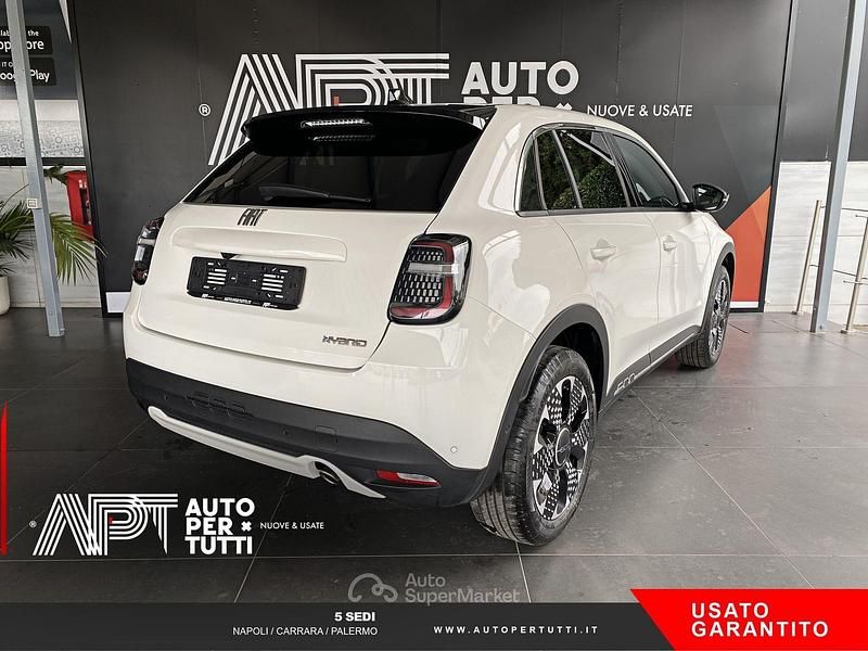 Usata Fiat 600 La Prima 110 CV (80 kW) 2024 Bianco SUV