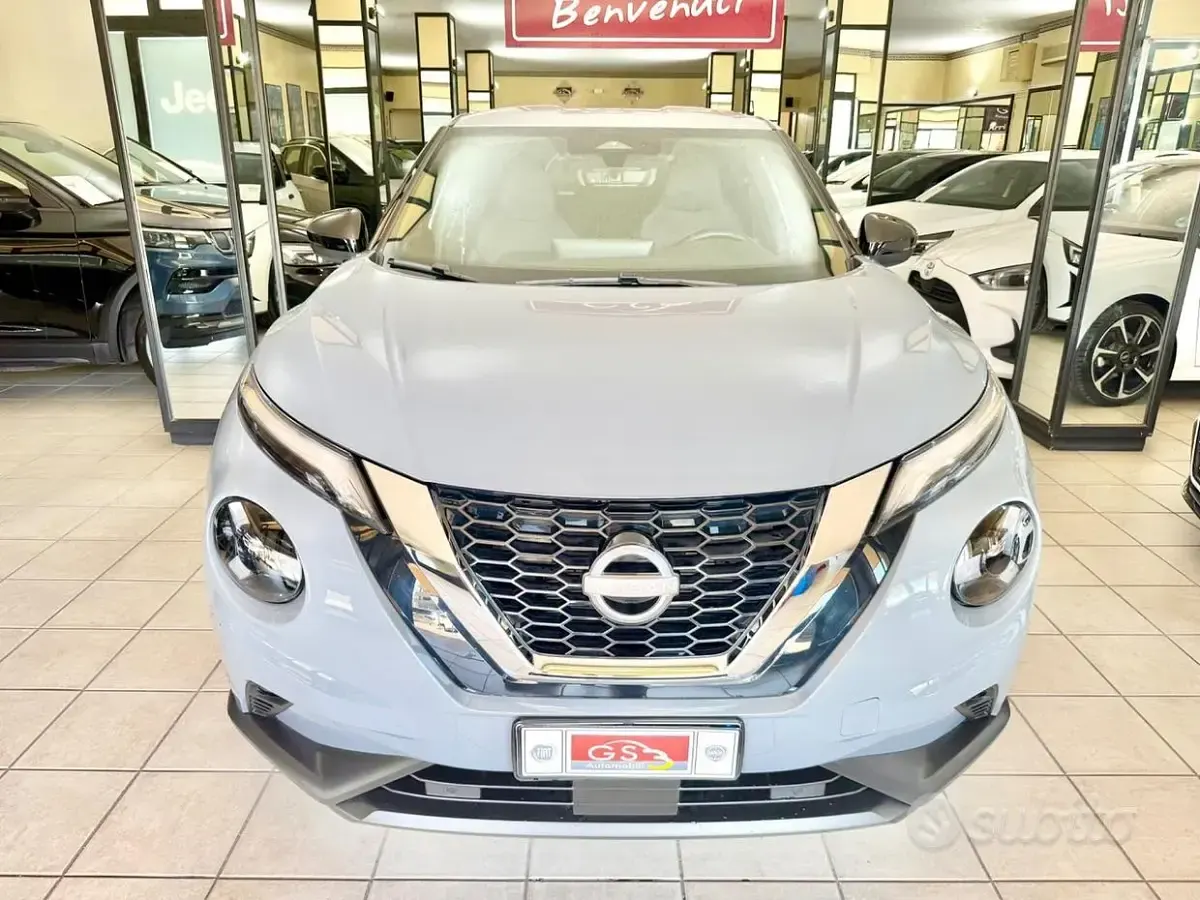 Usata Nissan Juke N-Connecta 114 CV (83 kW) 2025 Grigio SUV