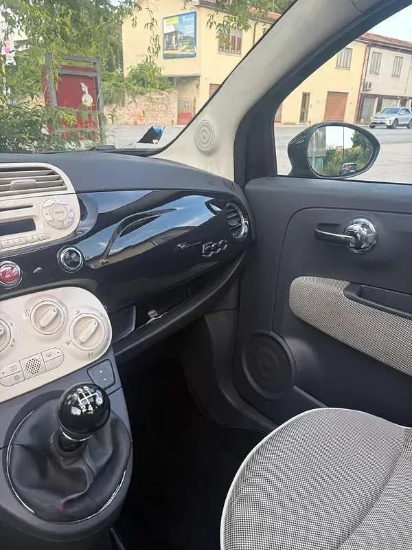 Usata Fiat 500 Lounge 69 CV (50 kW) 2011 Utilitaria