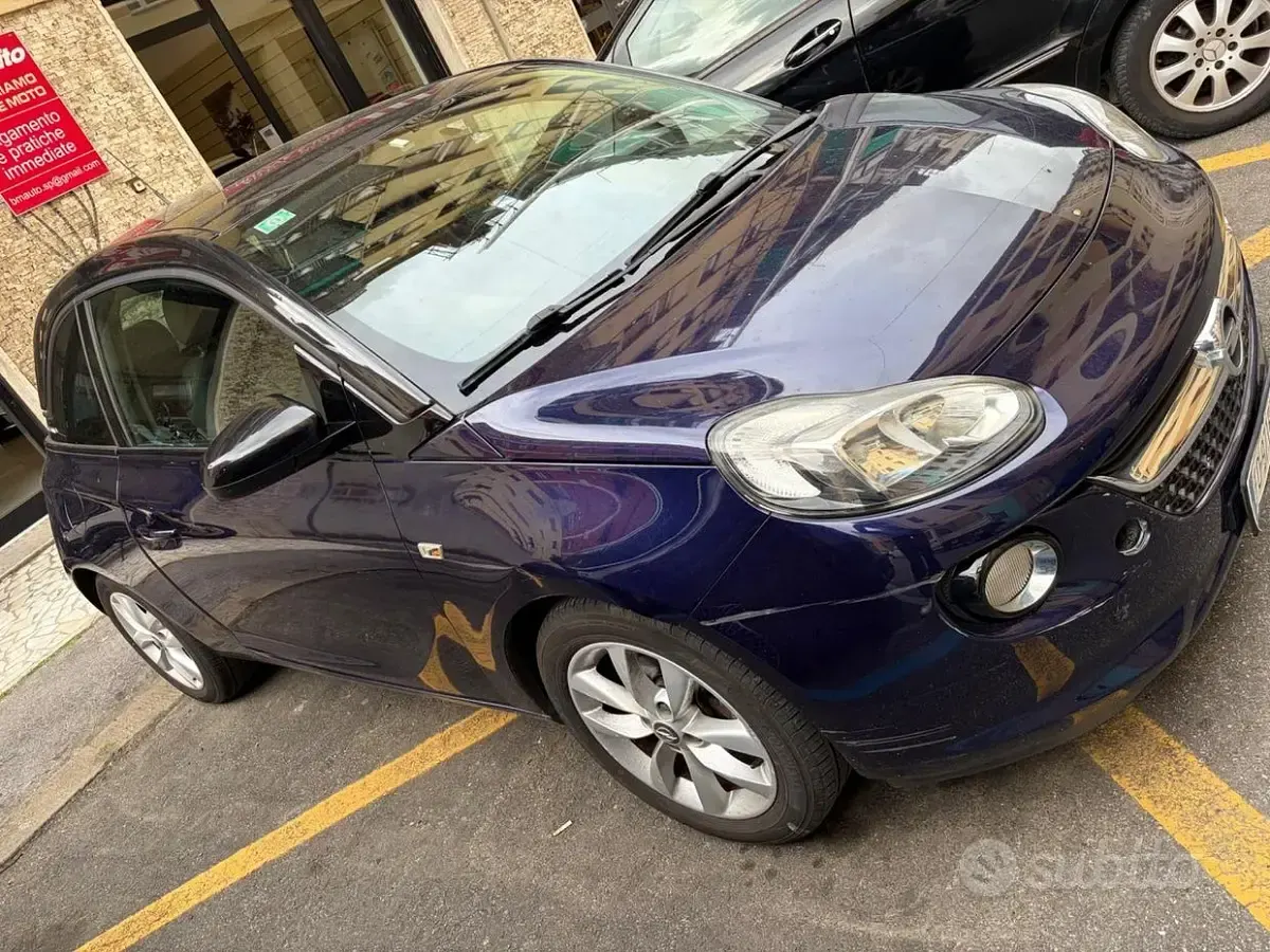 Usata Opel Adam Glam 87 CV (63 kW) 2016 Blu Utilitaria
