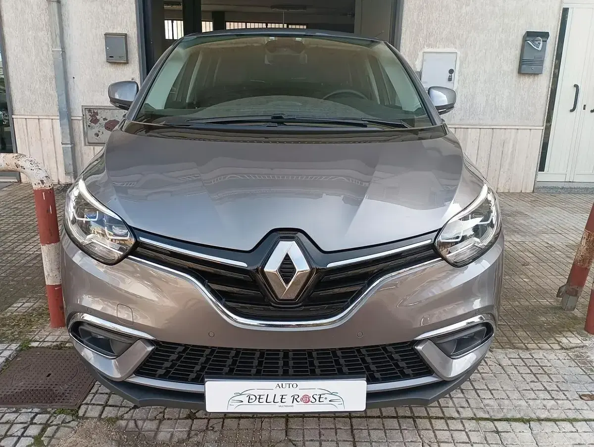 Usata Renault Scenic E-Tech Business 120 CV (88 kW) 2021 Grigio Monovolume