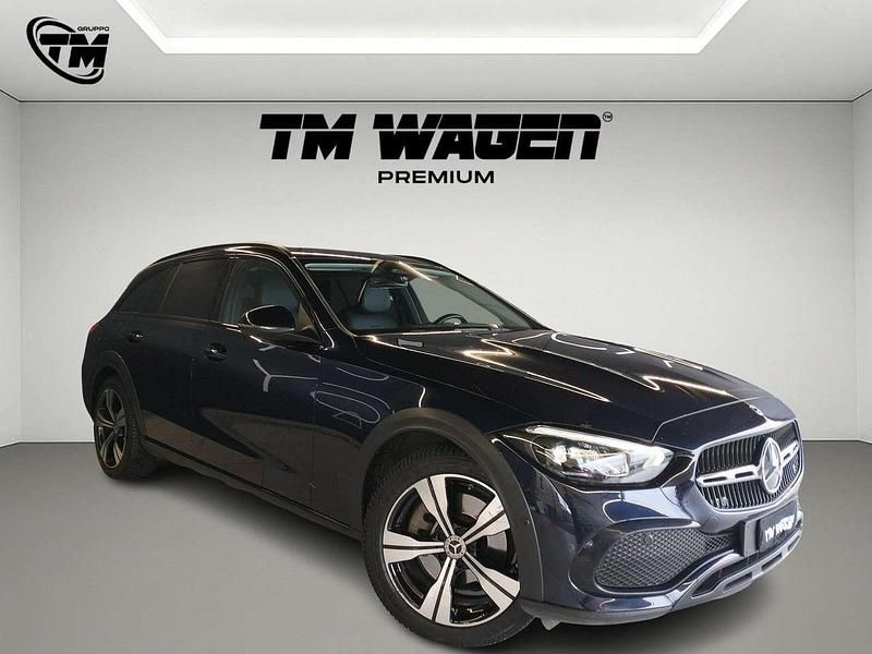Usata Mercedes C220 Premium 200 CV (147 kW) 2022 Blu Station wagon