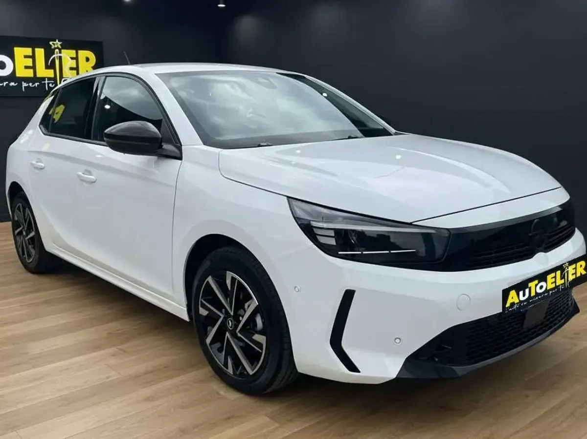 Usata Opel Corsa 101 CV (74 kW) 2025 Bianco Utilitaria