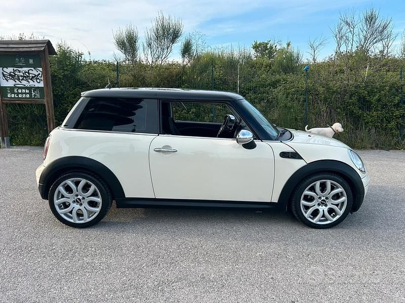 Usata Mini Cooper Coupé 112 CV (82 kW) 2012 Bianco Coupé