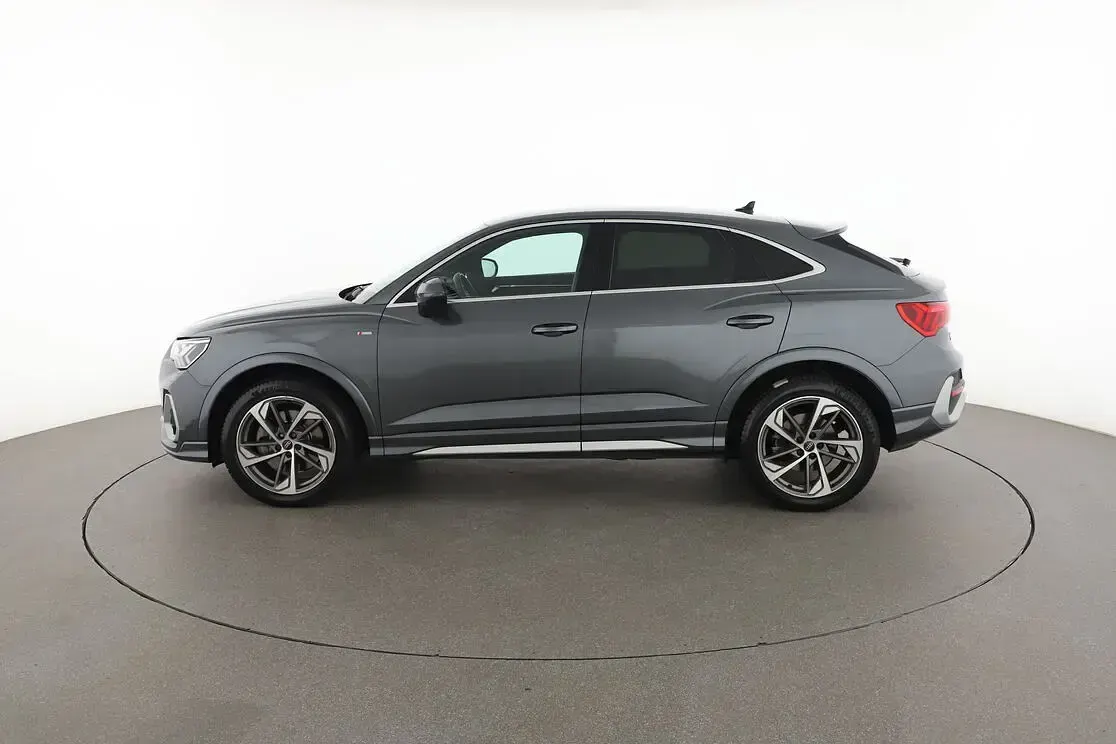 Usata Audi Q3 Sportback S-Line 200 CV (147 kW) 2020 Grigio SUV