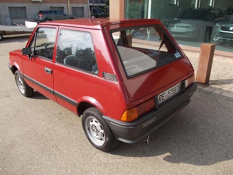 Usata Innocenti 500 31 CV (22 kW) 1989 Rosso Utilitaria