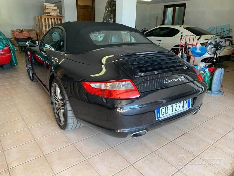 Usata Porsche 911 Carrera Cabriolet 325 CV (239 kW) 2008 Nero Cabrio