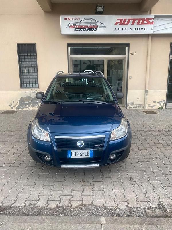 Usata Fiat Sedici 120 CV (88 kW) 2007 Blu SUV