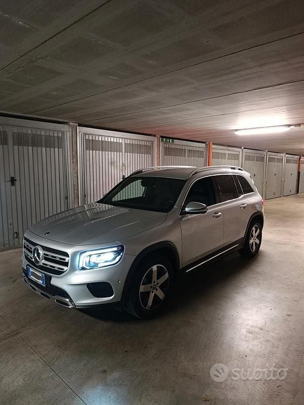 Usata 2021 Mercedes GLB180 SUV | 29.000 € (Ottimo prezzo) - Immagine 1/4