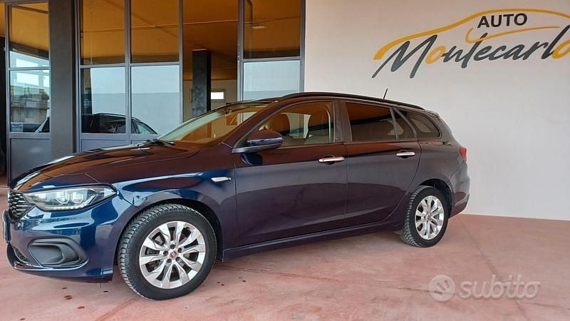 Usata Fiat Tipo Lounge 95 CV (69 kW) 2017 Blu Station wagon