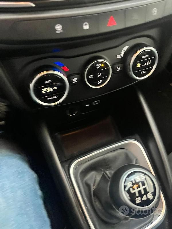 Usata Fiat Tipo Business 130 CV (95 kW) 2021 Grigio Station wagon