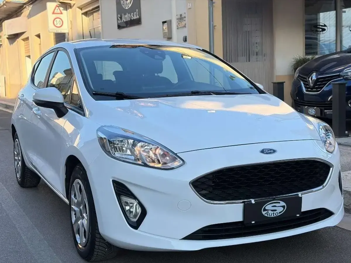Usata Ford Fiesta Business Edition 86 CV (63 kW) 2021 Bianco Utilitaria