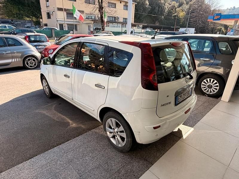 Usata Nissan Note Visia 88 CV (64 kW) 2012 Bianco Utilitaria